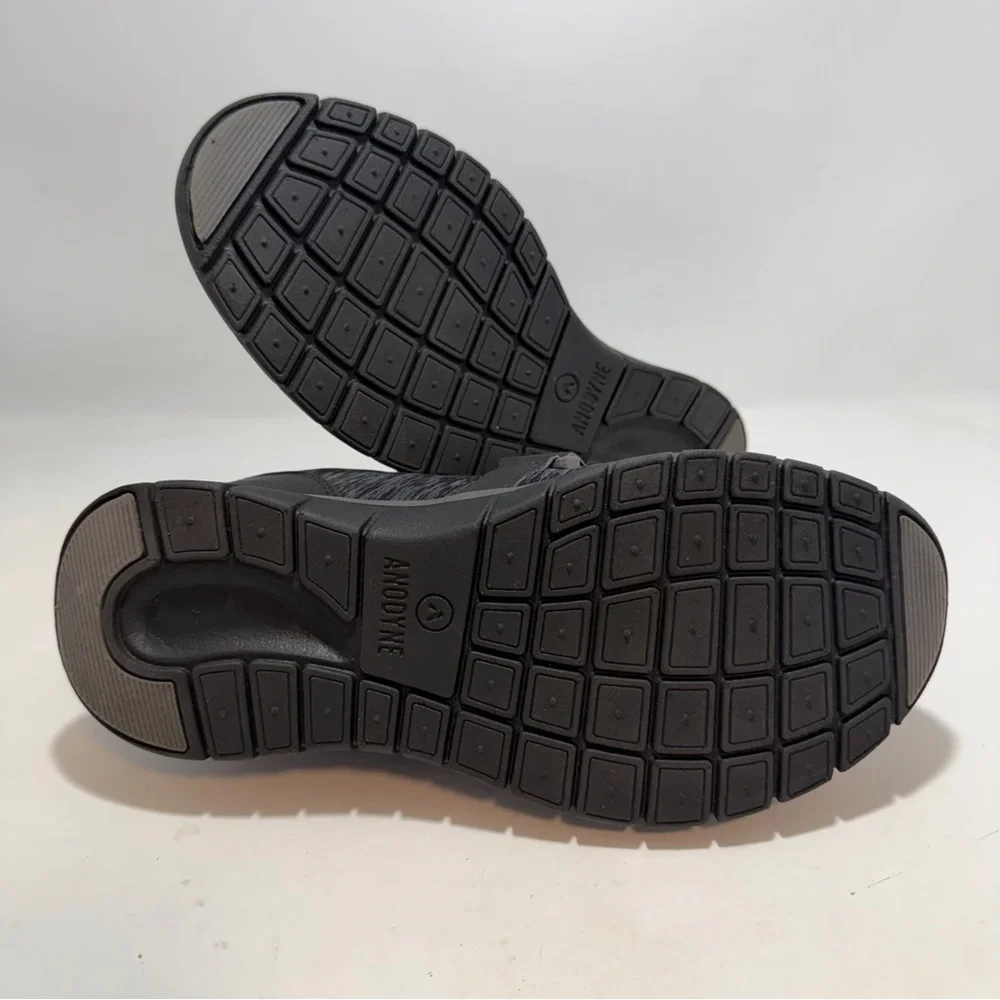 Anodyne No. 11 Sport Trainer Womens 7W Wide Gray Black Comfort Walking Shoes